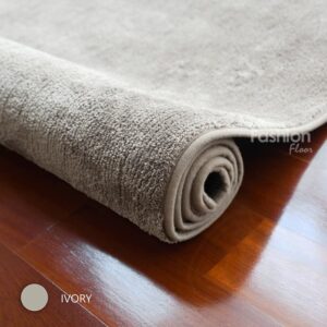 พรมสีพื้น Ivory